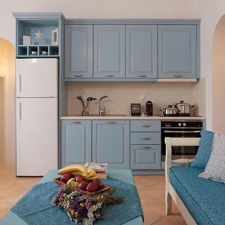 9 Muses Naxos Kastrákion