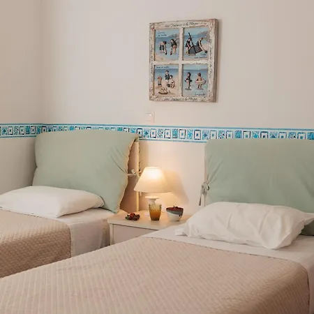 9 Muses Naxos Kastrákion