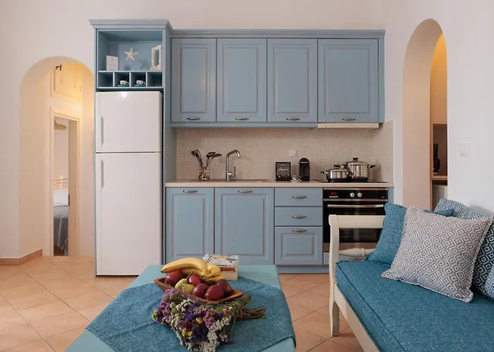 9 Muses Naxos Kastrákion